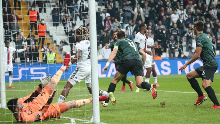 Beşiktaş, Şampiyonlar Ligi'nde ilki yaşadı!
