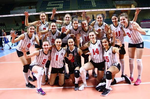 Vestel Venus Sultanlar Ligi | Beşiktaş: 3 - Halkbank: 1