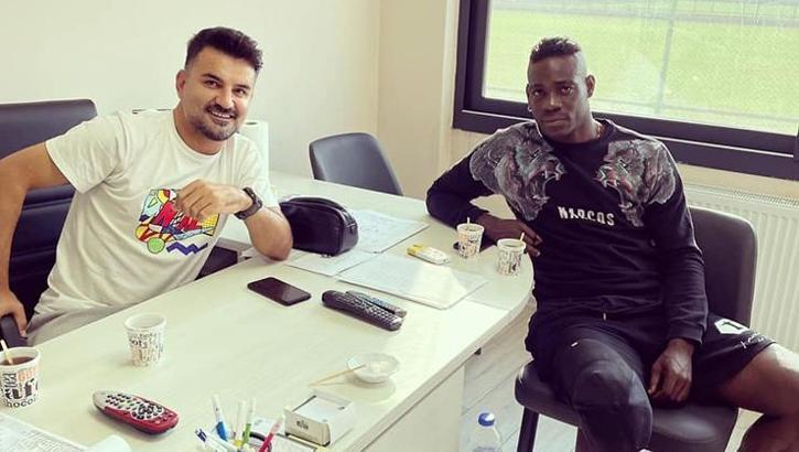 Balotelli'den Menemenspor'a ziyaret