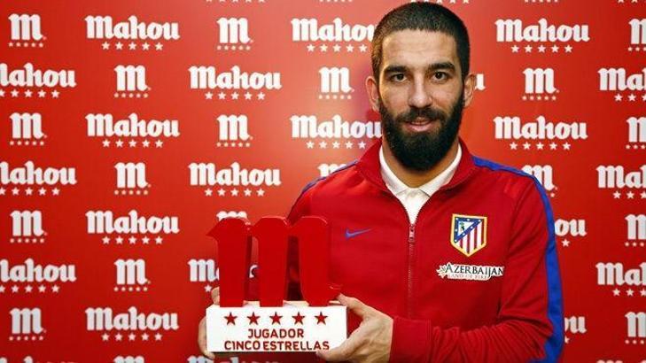Ayın futbolcusu Arda!