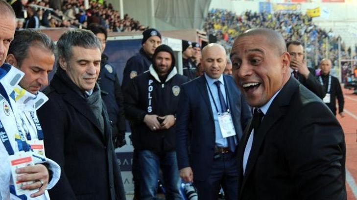 Carlos: Favori hâlâ F.Bahçe