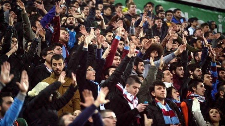 Avni Aker'de protesto
