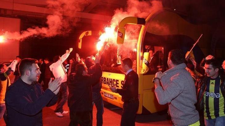 Fenerbahçe'ye taraftar morali