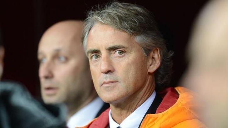 Mancini, City yönetimine ateş püskürdü