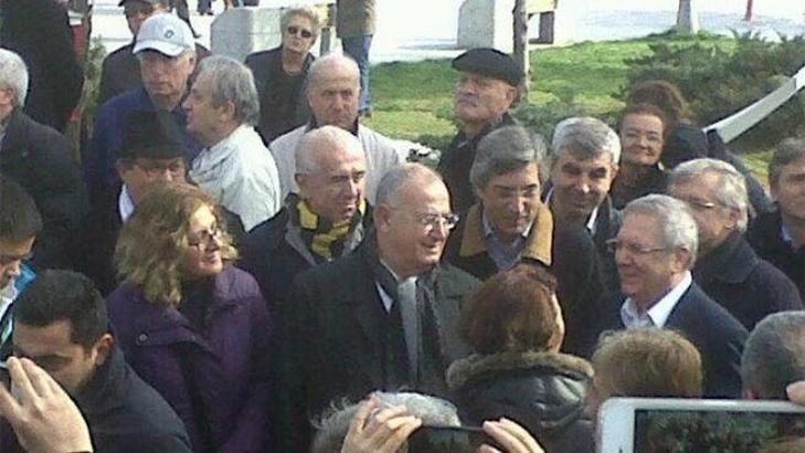 Aziz Yıldırım'dan sanık ailelerine destek
