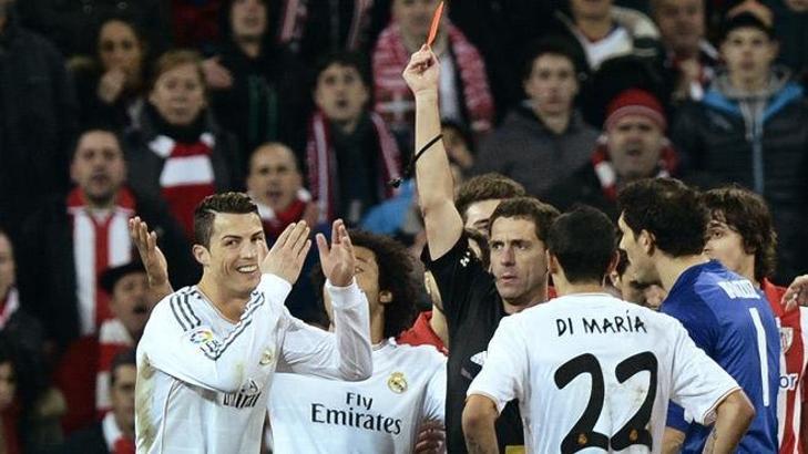 CR7'ye kırmızının bedeli