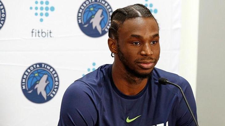 Wiggins'ten 5 yıllık imza