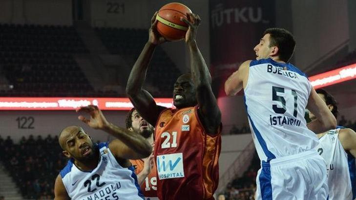 Karşıyaka'nın rakibi Anadolu Efes: 64-69