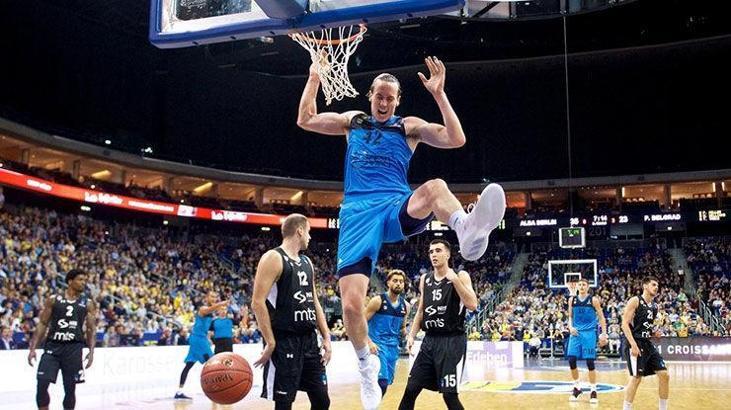 ALBA Berlin: 111 - Partizan: 85