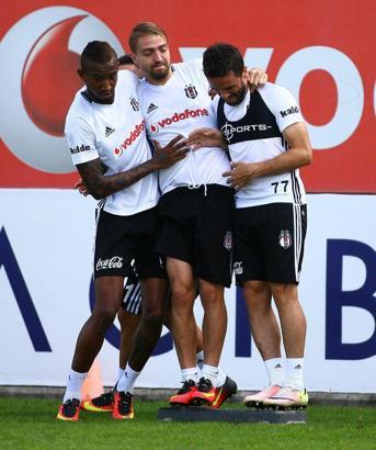 Küskünler barıştı