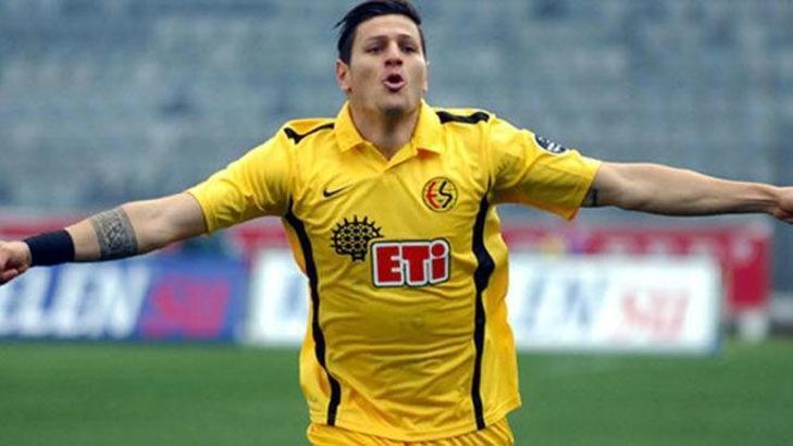 Eskişehirspor'da şok sakatlık!