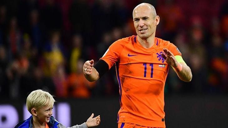 Arjen Robben milli takımı bıraktı