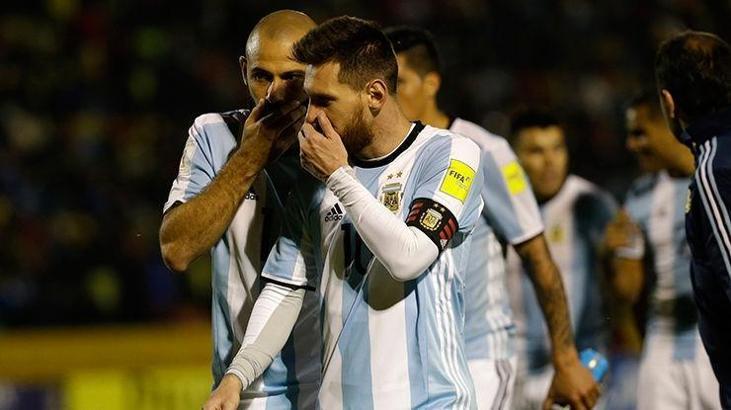 Dünya bu maçı merakla bekliyordu! Ne yaptın Messi... Ekvador 1-3 Arjantin