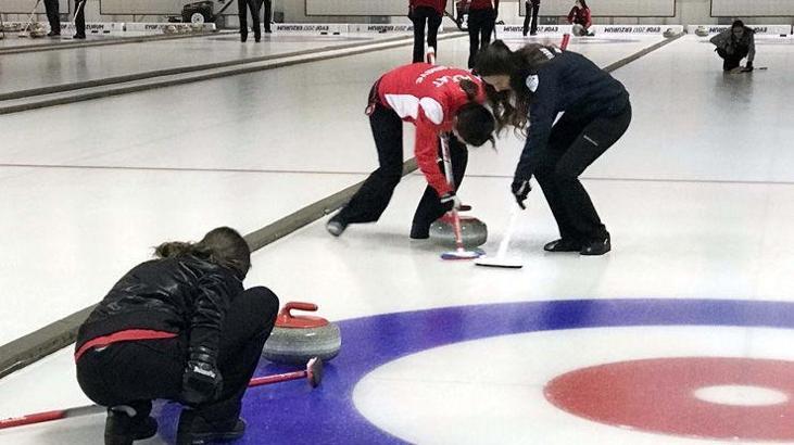 Milliler, curlingde Almanya'yı devirdi
