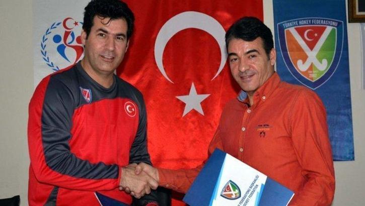 Hokey Milli Takımı'nın başına İranlı antrenör Nourani getirildi