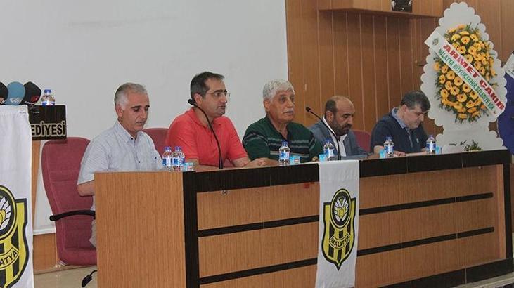 Yeni Malatyaspor'da Divan Kurulu'nun toplantısından birlik ve beraberlik mesajı