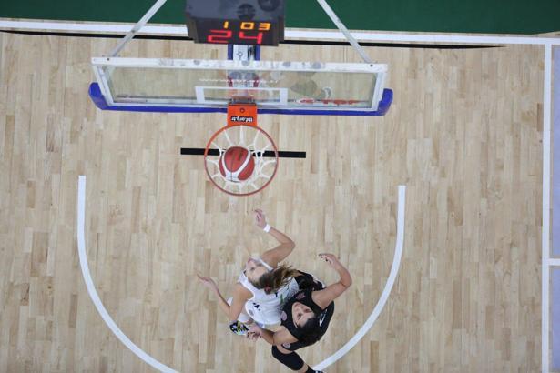 Bursa Büyükşehir Belediyespor: 75 - Antalya 07 Basket: 76