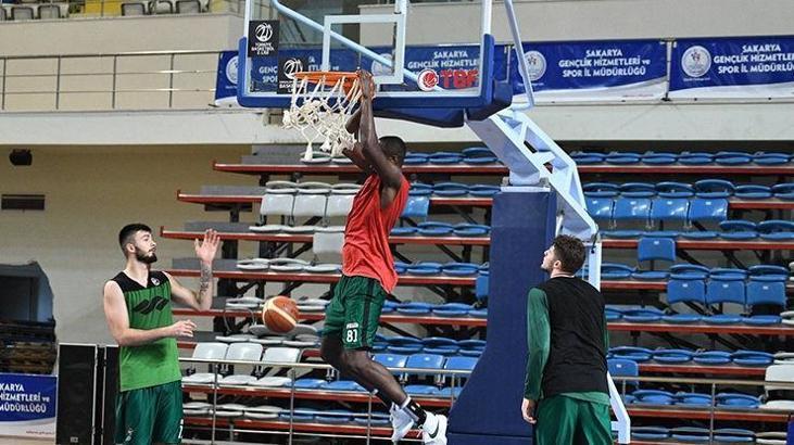 Sakarya Büyükşehir Belediyespor galibiyet peşinde