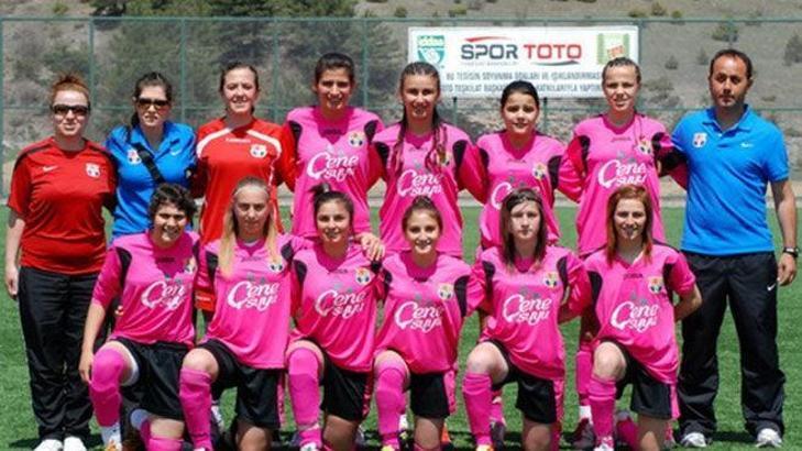 Derince Play-off yolunda