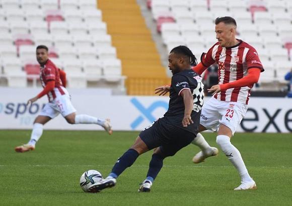 (ÖZET) Sivasspor - Antalyaspor maç sonucu: 2-2