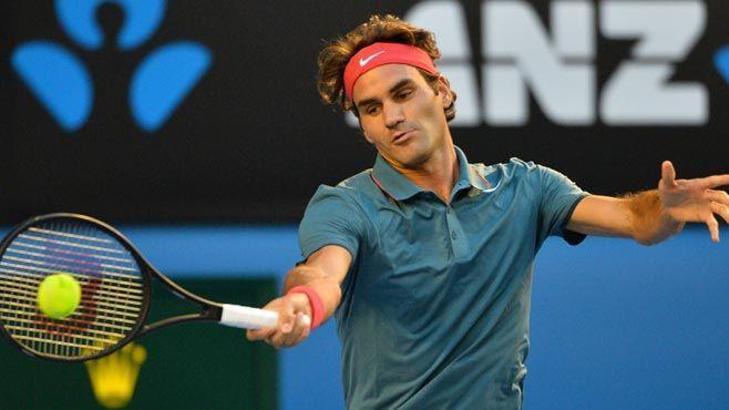 Federer yarı finalde