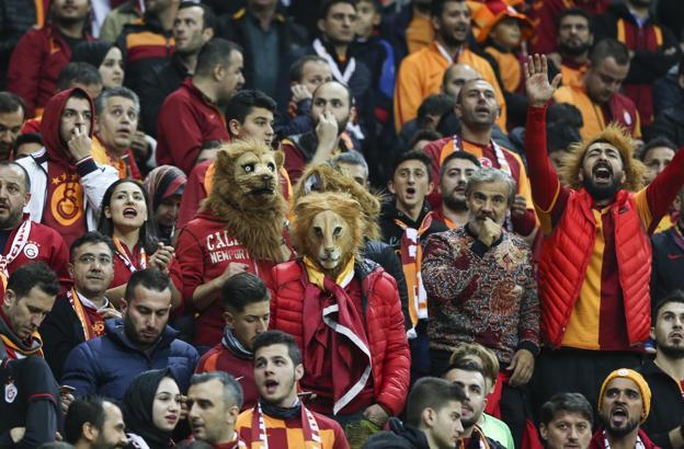 Dolandırılan taraftara Galatasaray'dan jest