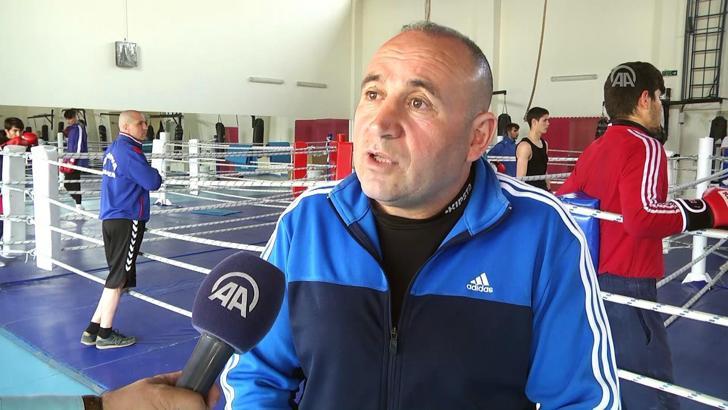 Ayhan Öz: En büyük hedefimiz İstiklal Marşı'mızı okutup madalyalarla dönmek