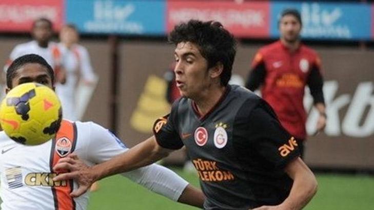 Emre Can'a Ujfa övgüsü