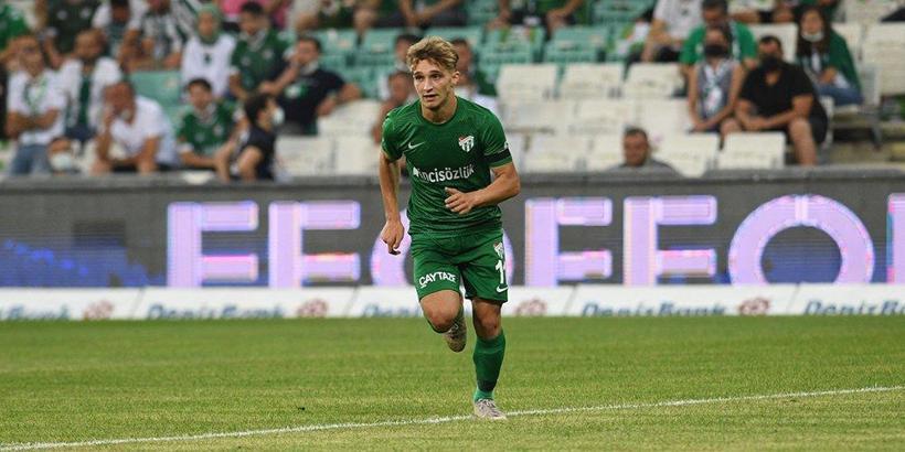 Eren Güler'den Bursaspor'a 3 yıllık imza