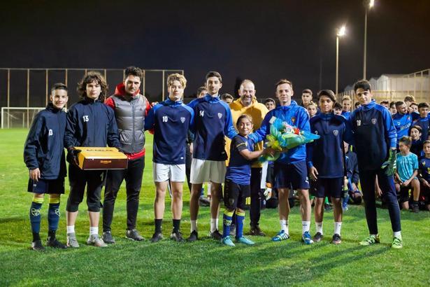 Bucaspor 1928'e altyapı oyuncularından ziyaret