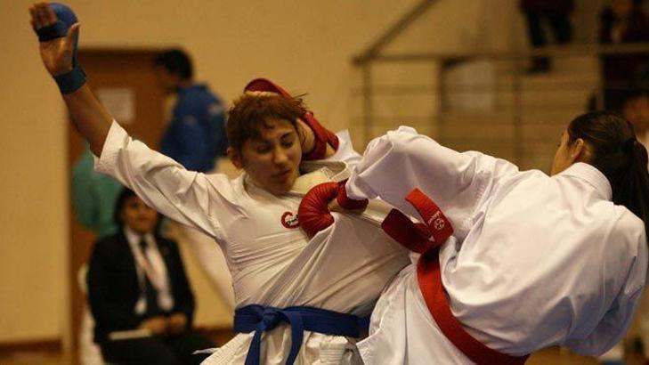 Karate'de 2 bronz