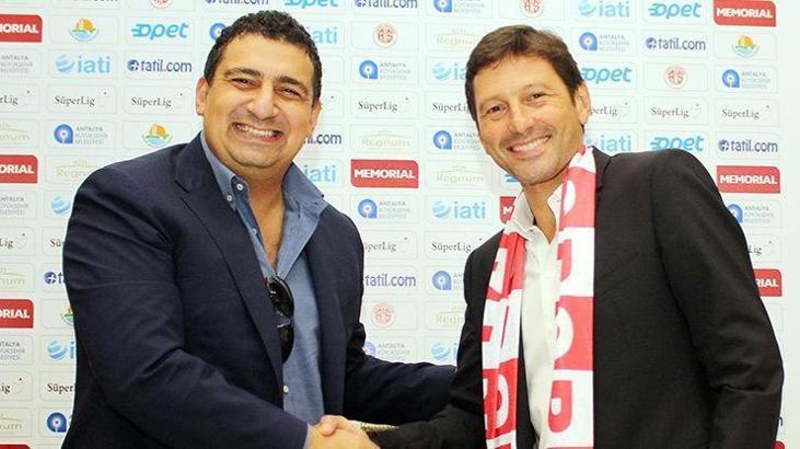 Antalyaspor, Leonardo ile sözleşme imzaladı