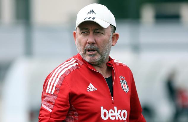 Son dakika haberleri: Beşiktaş'ta telafi zamanı