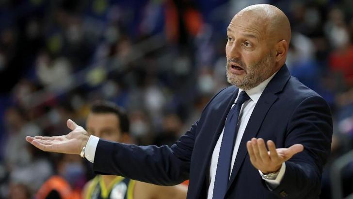 Aleksandar Djordjevic: Basketbol böyle oynanmaz