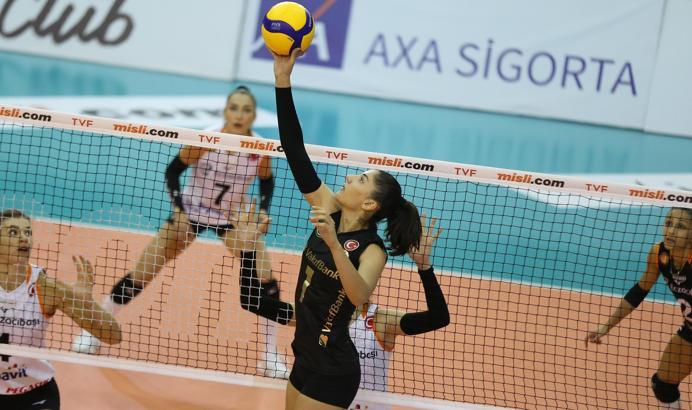 Eczacıbaşı Dynavit-VakıfBank maç sonucu: 2- 3