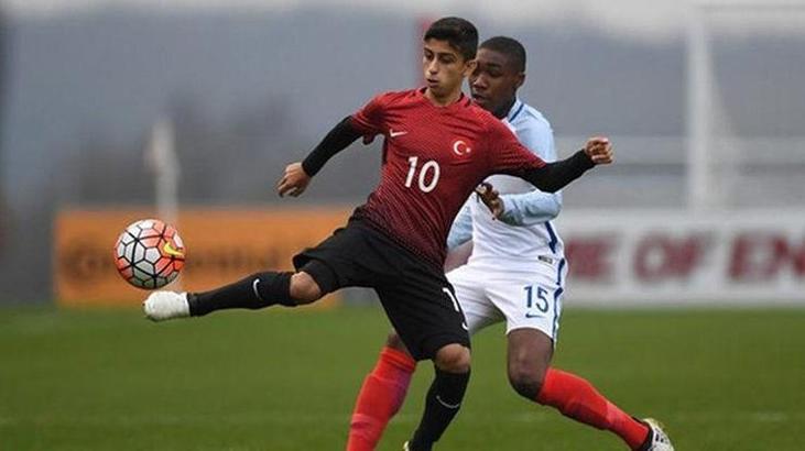 Galatasaray'dan sürpriz transfer harekatı! 15 yaşındaki yıldız...