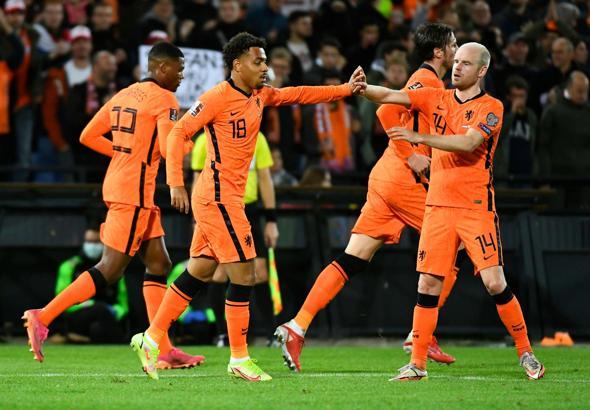 Hollanda-Cebelitarık maç sonucu: 6-0