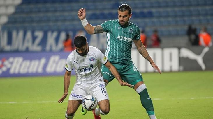 Konyaspor, Abdülkerim Bardakçı ve Ahmet Çalık'la sözleşme uzatıyor