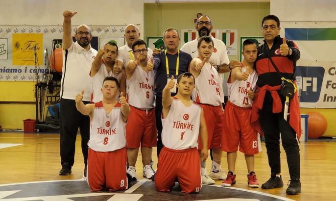 Basketbol Milli Takımı, Down Sendromlular Avrupa Oyunları'nda Avrupa ikincisi