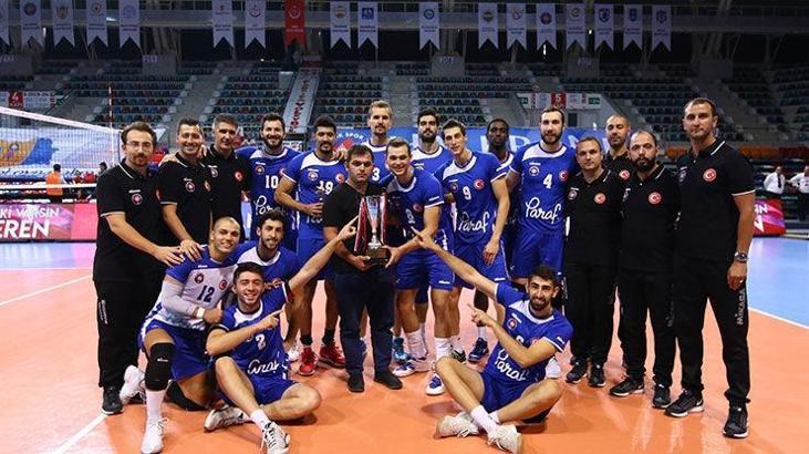 Eren Bülbül Uluslararası Voleybol Turnuvası'nda şampiyon Halkbank