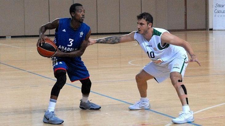 Çekişmeli maçta kazanan Anadolu Efes