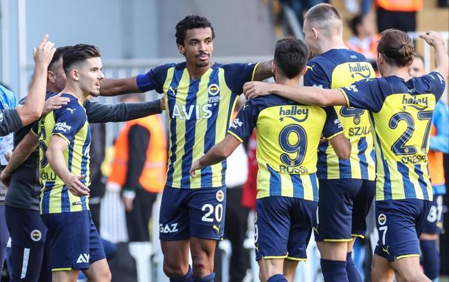 Son dakika haberi! Fenerbahçe kadroyu koruyacak