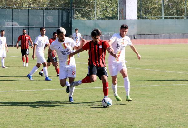 Karbel Karaköprü Belediye Spor - Edirnespor maç sonucu: 0-2