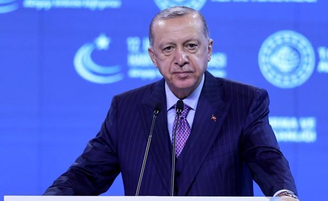 Cumhurbaşkanı Erdoğan'dan milli okçu Mete Gazoz'a taziye telefonu