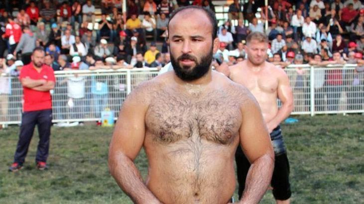 Orhan Okulu, beşinci kez başpehlivan