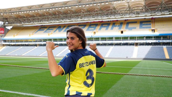 Fenerbahçe Kadın Futbol Takımı, iki oyuncu transfer etti