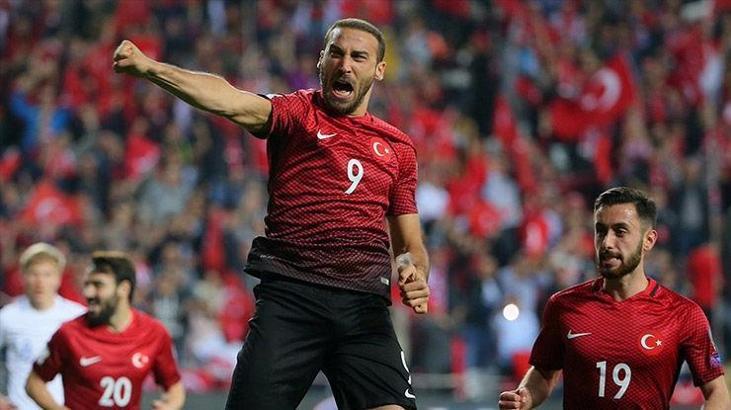 Bu gurur Cenk Tosun'un
