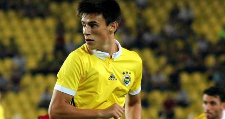 Fenerbahçe, Eljif Elmas'ı Arsenal'in elinden kaptı