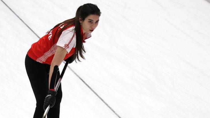 Curlingde Milli Takım Kazakistan'ı 9-8 yendi
