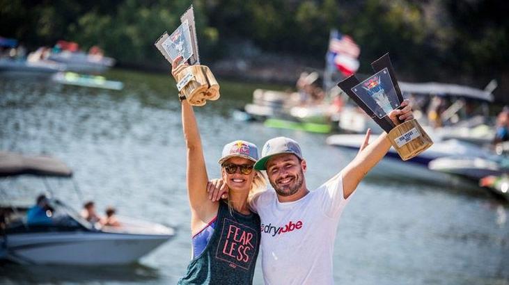 Red Bull Cliff Diving'in dördüncü ayağında, zafer Aldridge'in